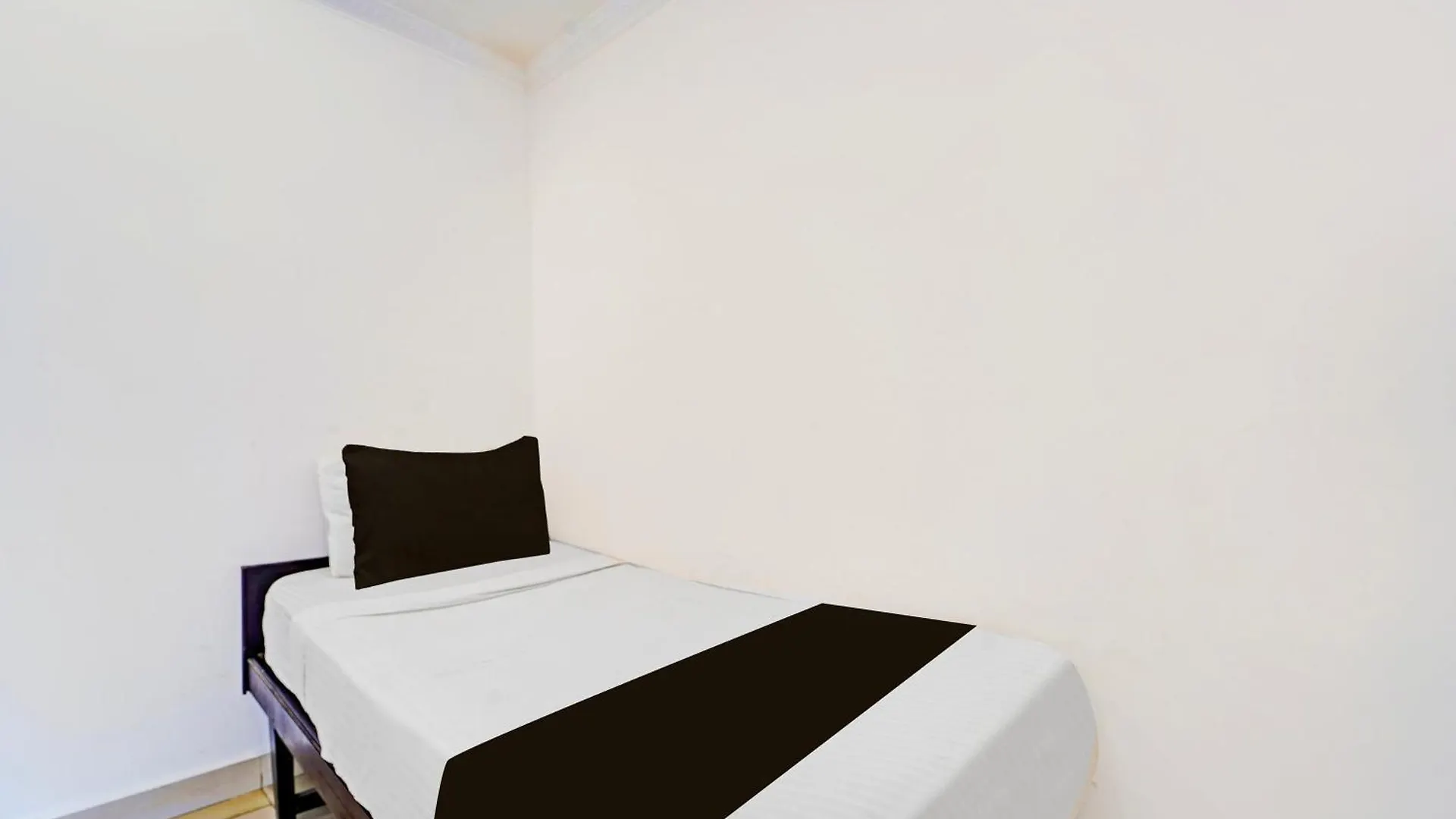 Super Hotel O Padma Junction Mg Road Kochi 0*,  인도