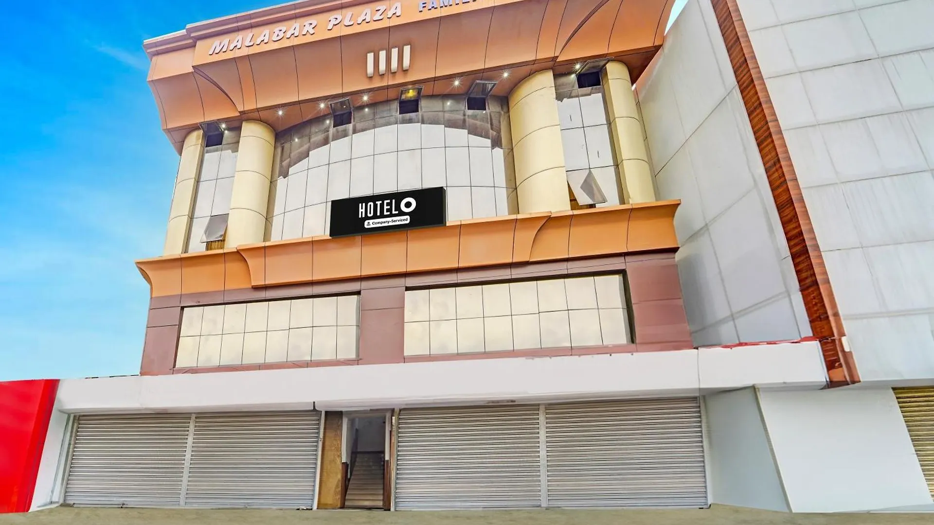 Super Hotel O Padma Junction Mg Road Kochi